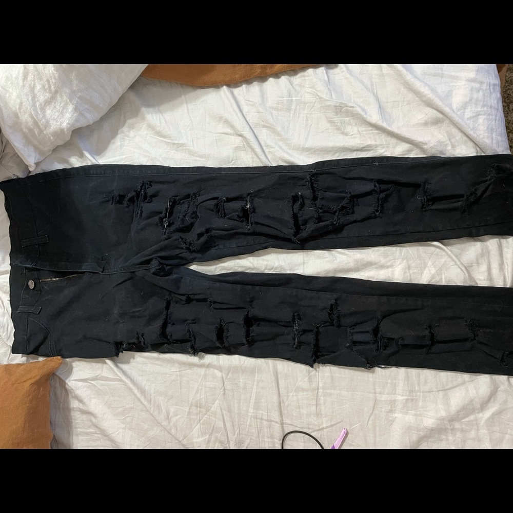 Ultra distressed high rise skinny jean